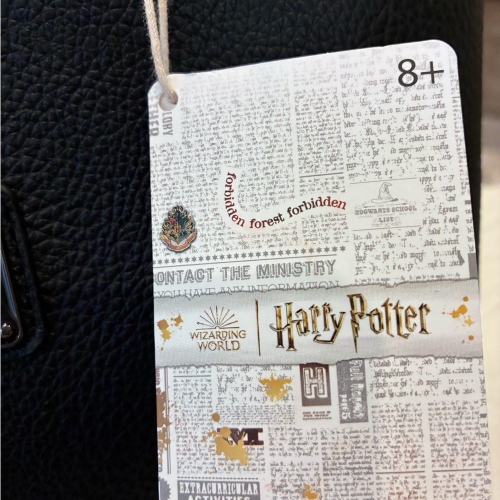 Loungefly Black Harry Potter Plaque Tote - Picture 11 of 11